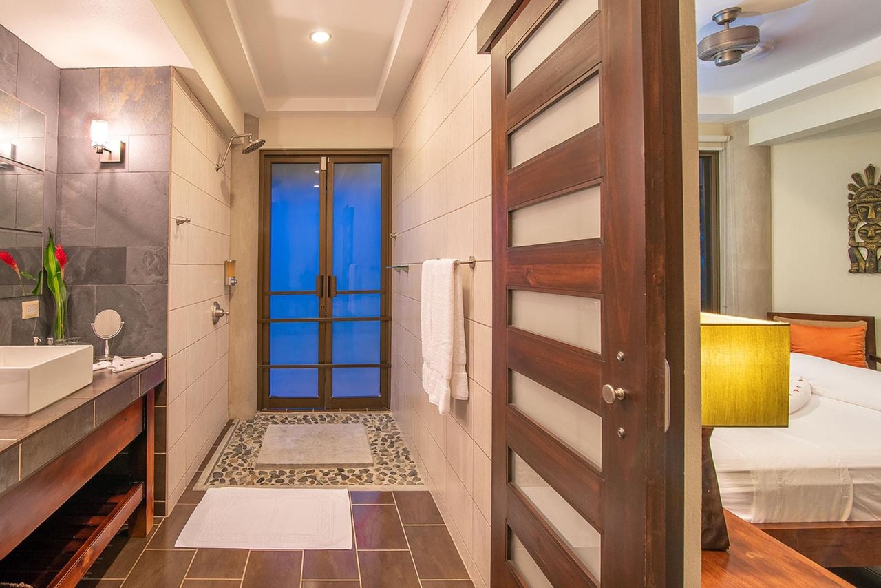 Balinese Tropical Luxury Estate, Manuel Antonio, Puntarenas