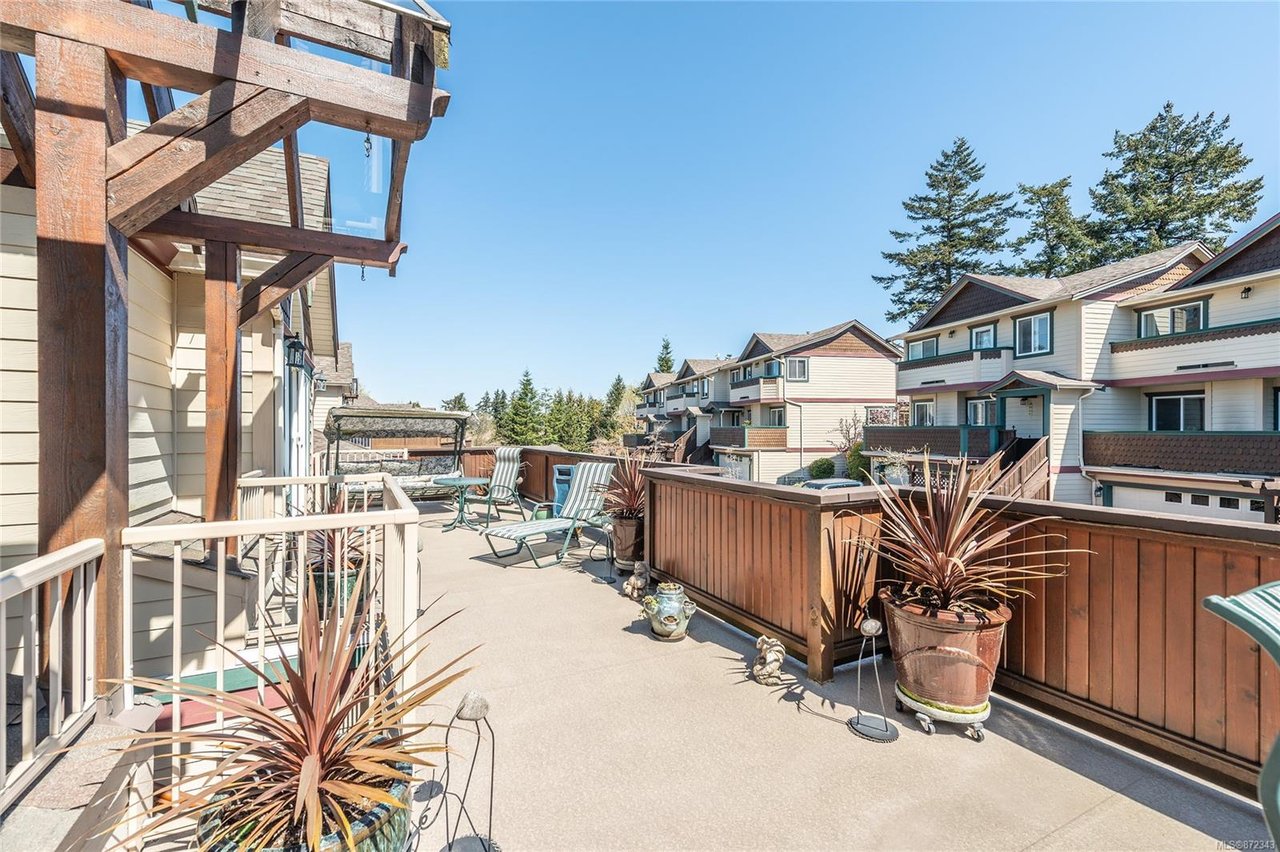 24-108 Aldersmith Pl
