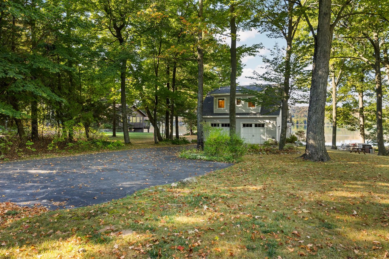 White Bear | Little Glen Lake, Michigan