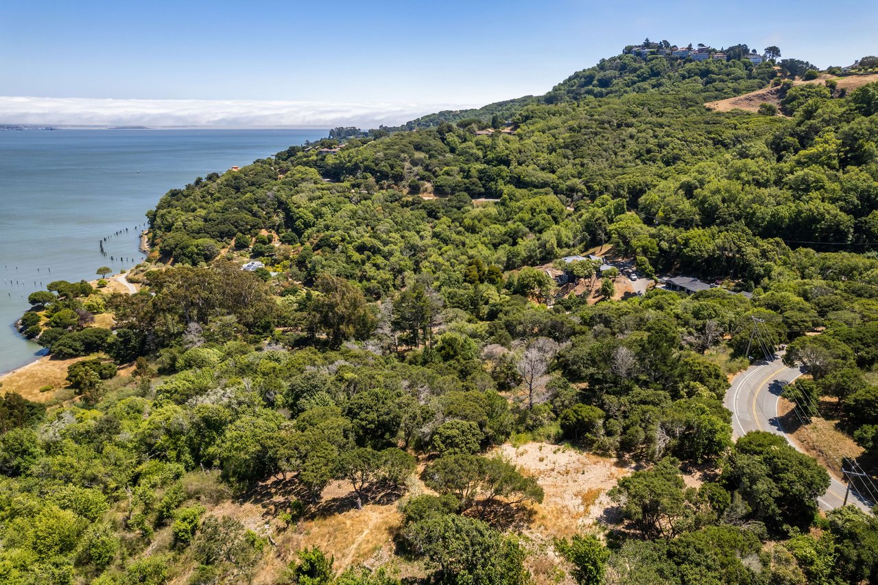 Incredible Residential View Lot