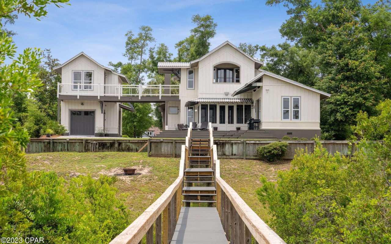 Cedar Creek at Deerpoint Lake
