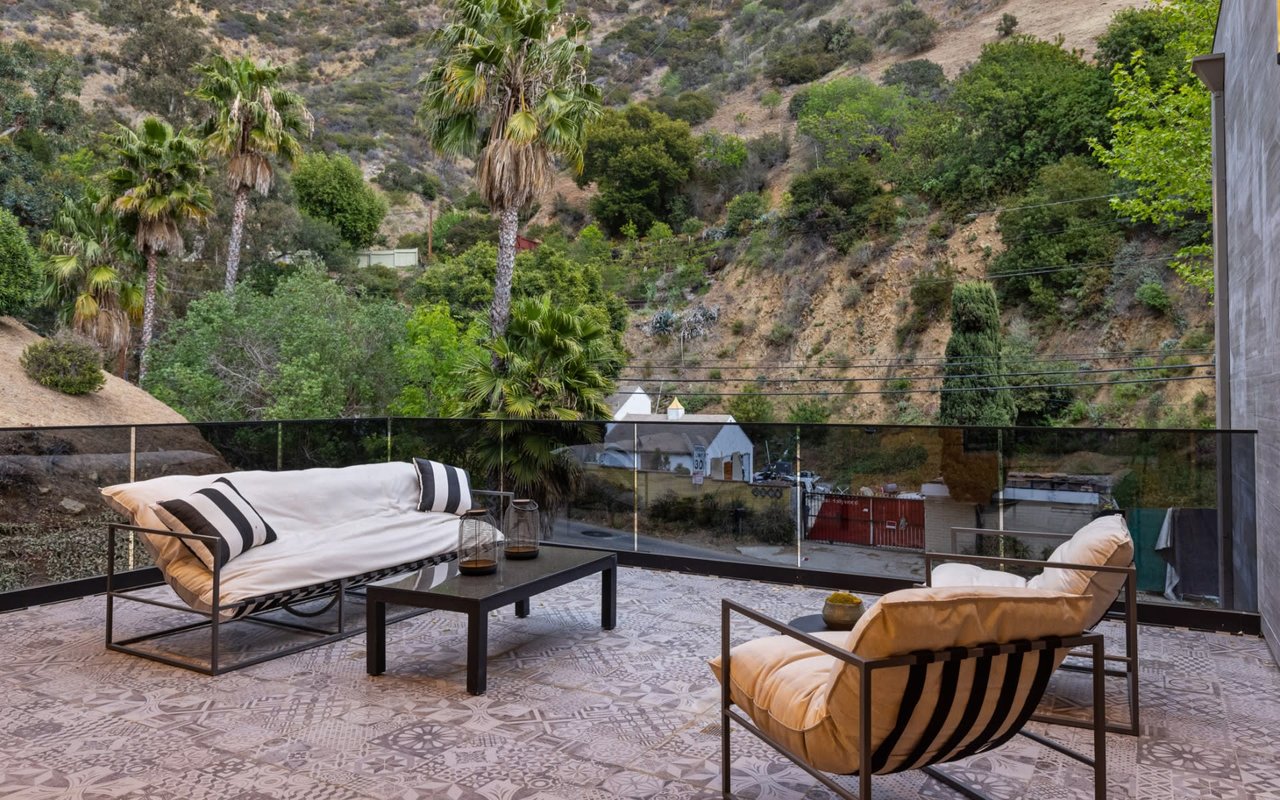 Nichols Canyon - Hollywood Hills