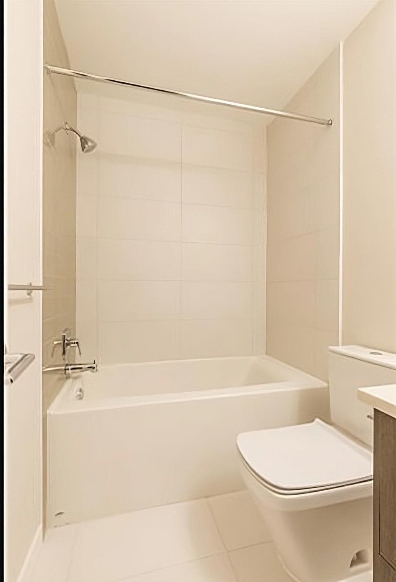 520-13768 108 Ave