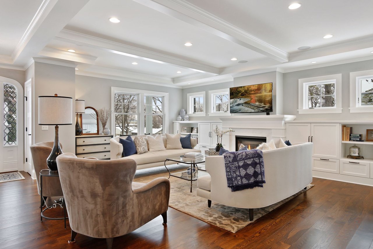 141 West Lake Street, Excelsior