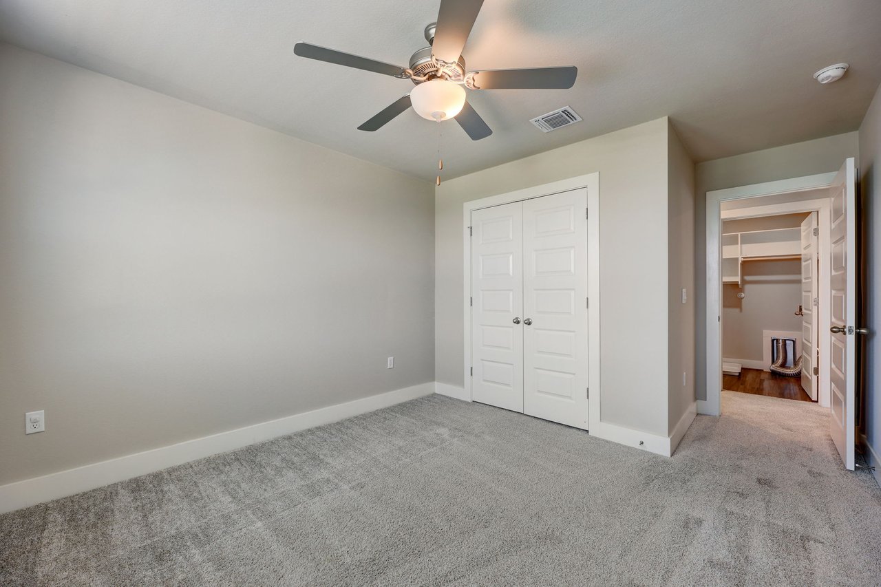 Stunning 2021 Meritage Home in Easton Park with FREE Solar Panels! Better Priced Than New Builds and Move-In Ready!