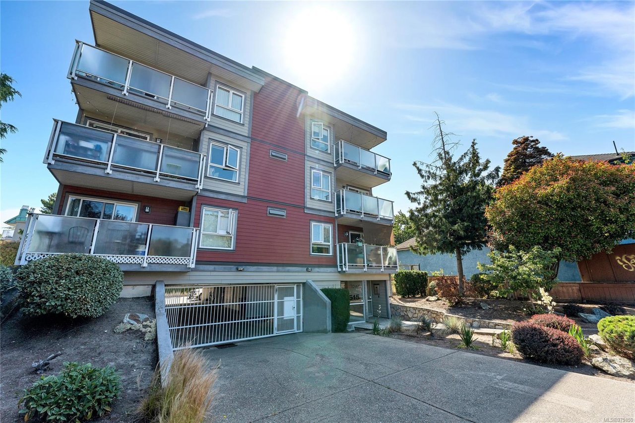 304-2515 Dowler Pl