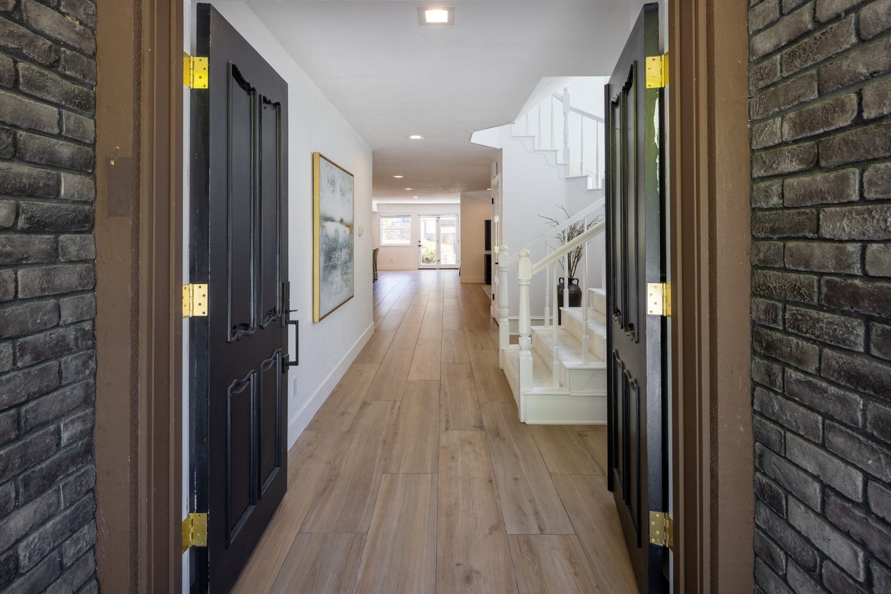7369 Alicante Rd | Carlsbad