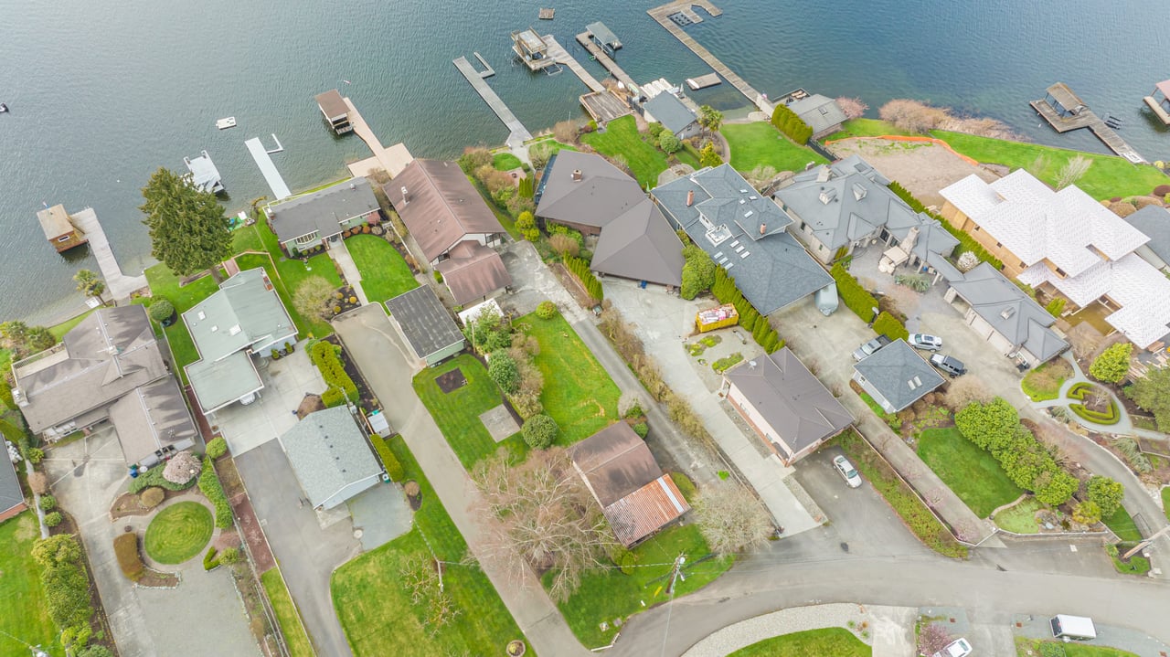 The Lake Stevens Waterfront Estate