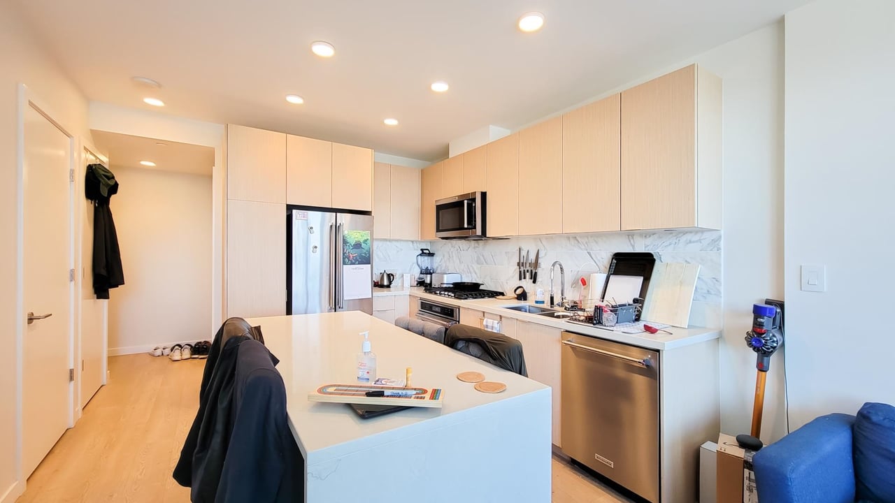 501-530 Whiting Wy