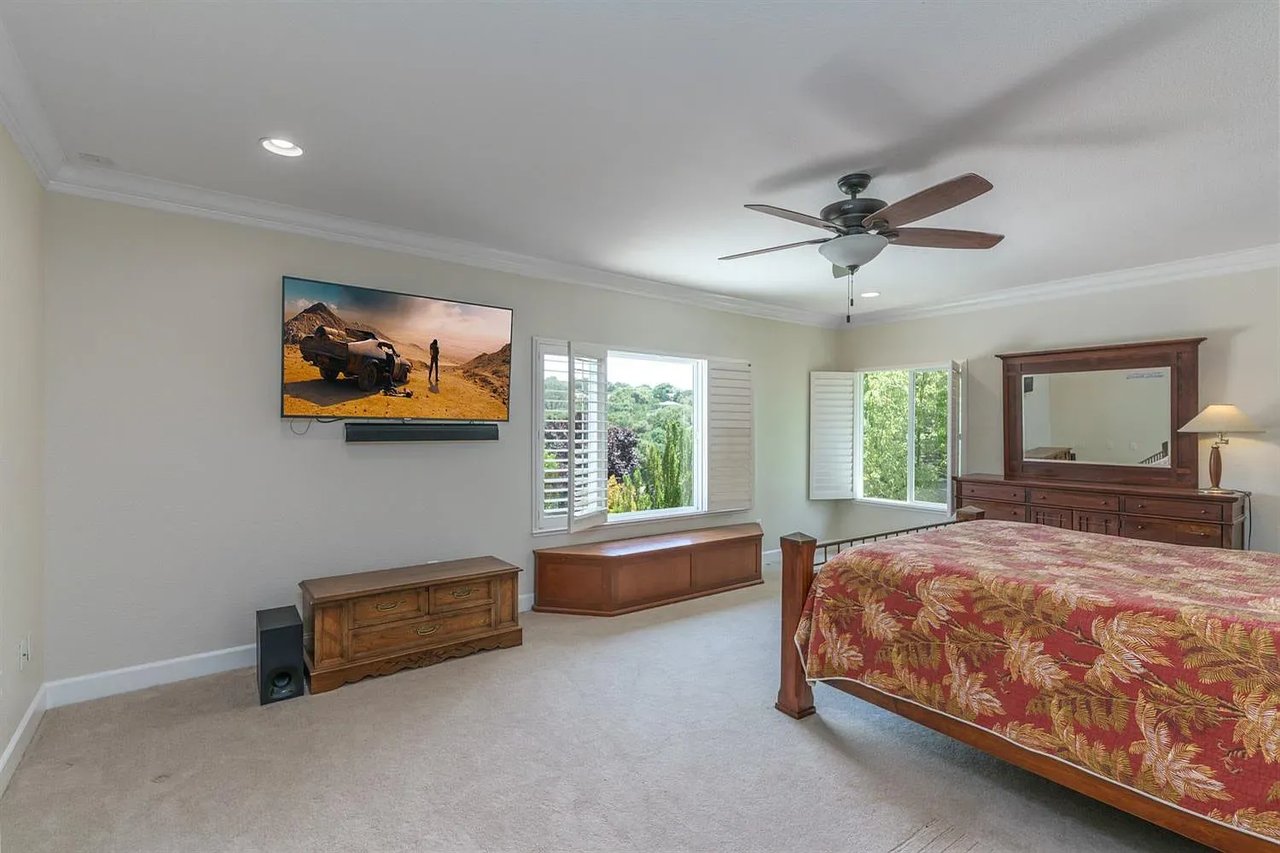 2652 Aberdeen Lane