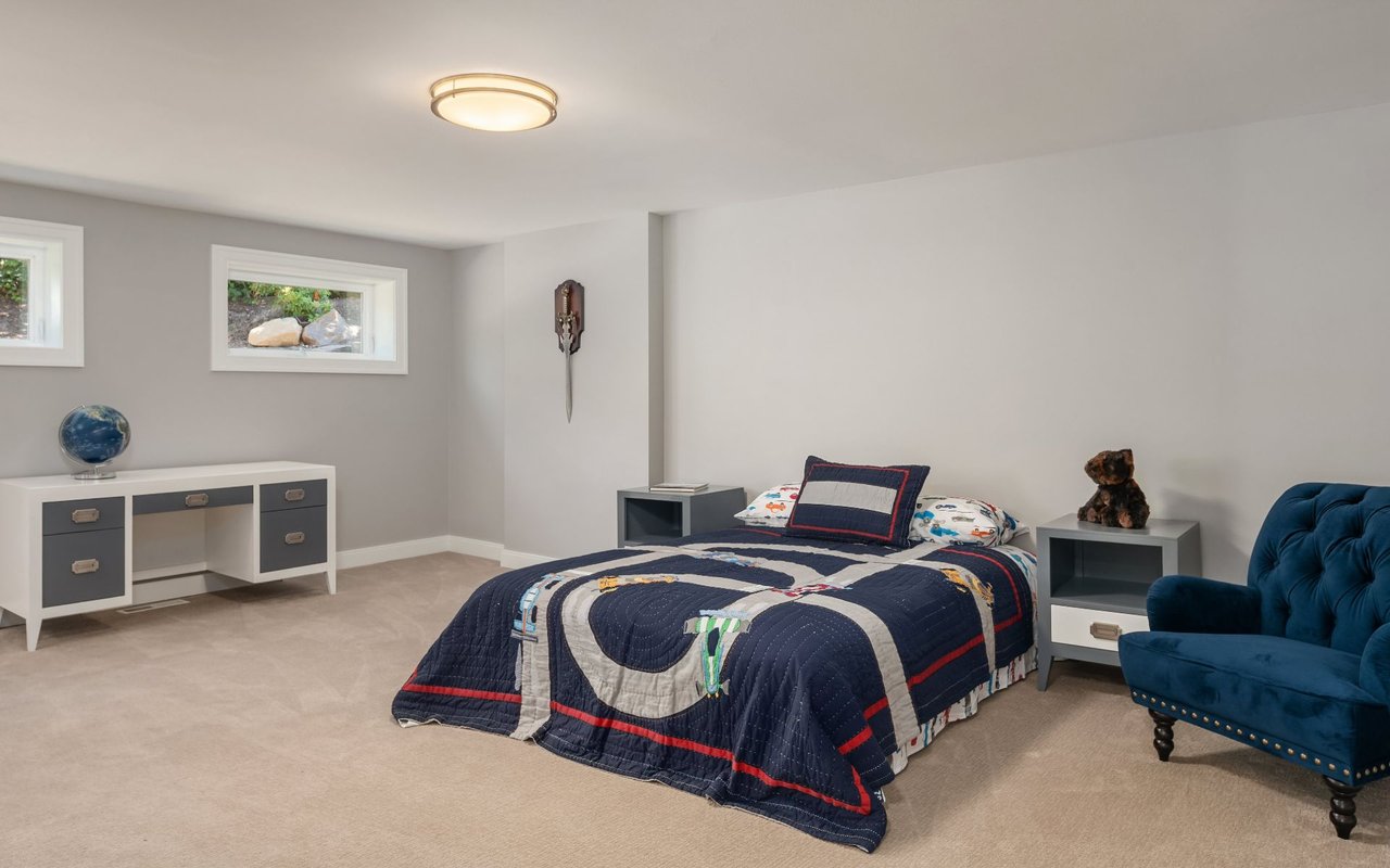 North Mercer Island Rebuild with Views