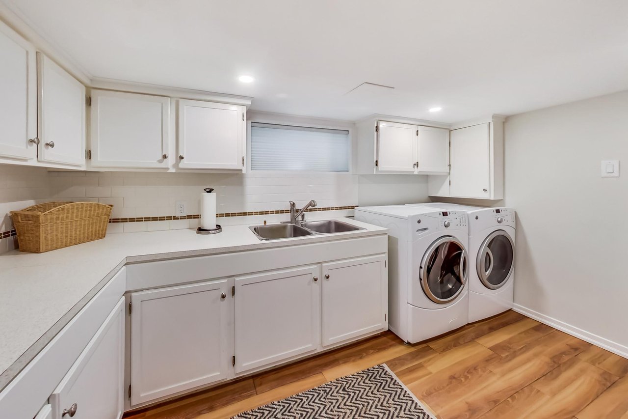 14 Armadale Avenue in Swansea Bloor West