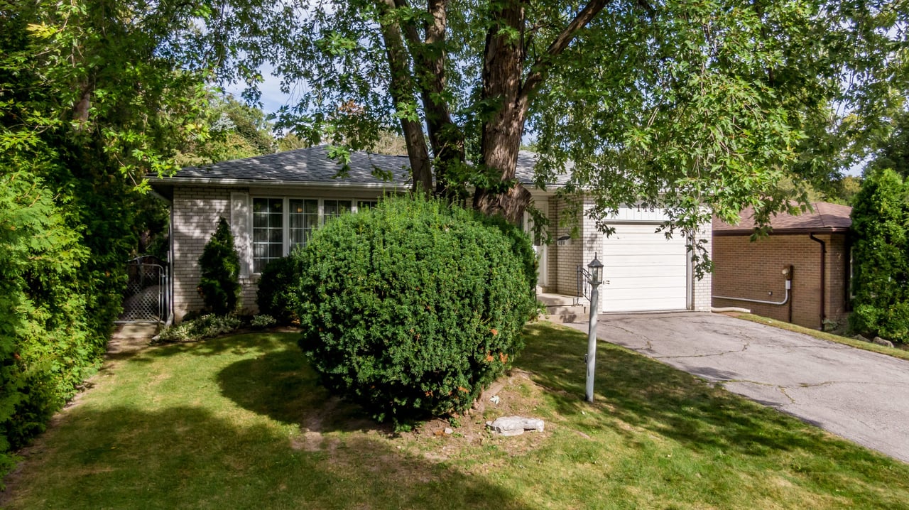 New Listing: 111 Hazelwood Drive