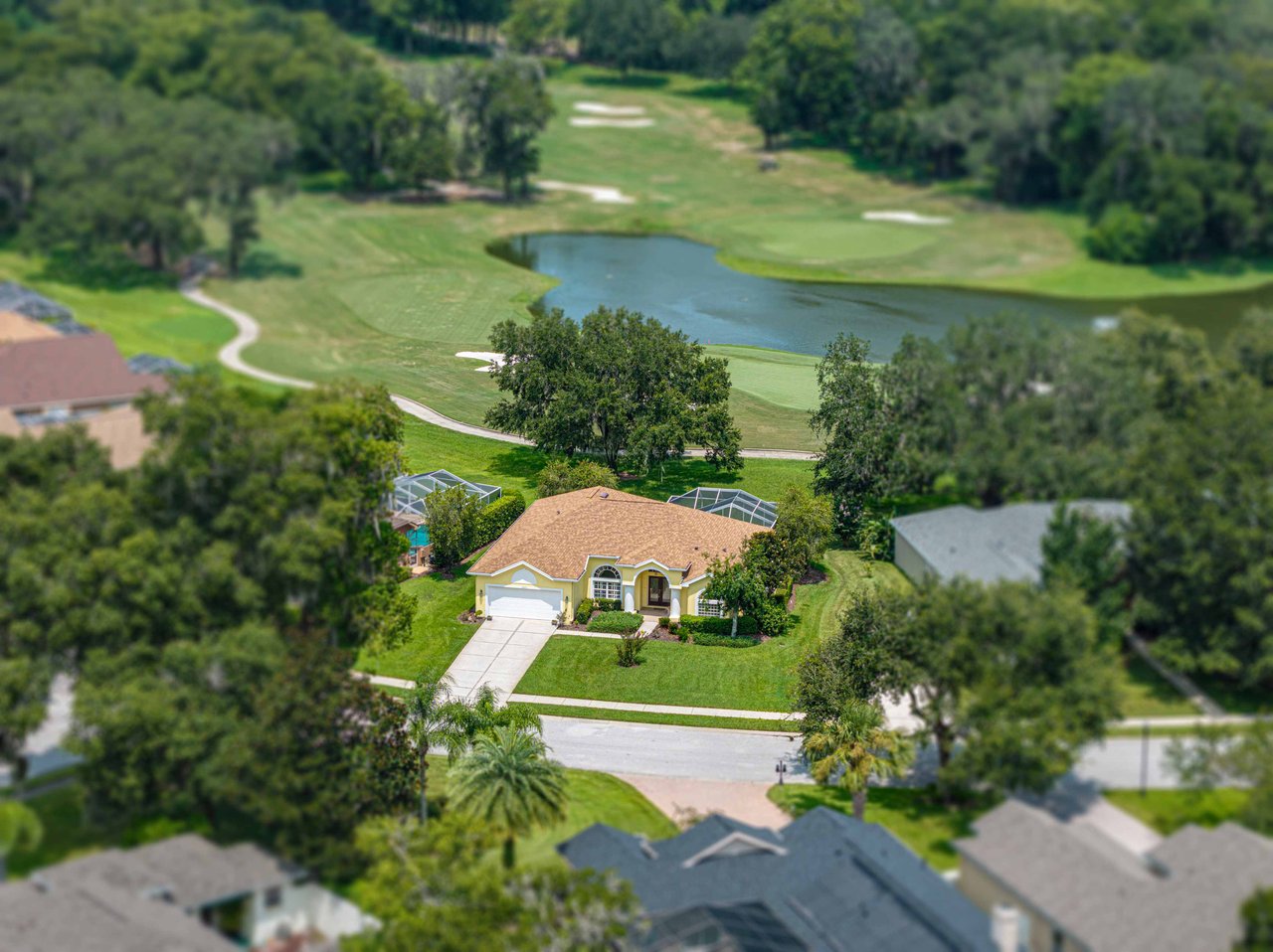 12427 FOREST HIGHLANDS DR
