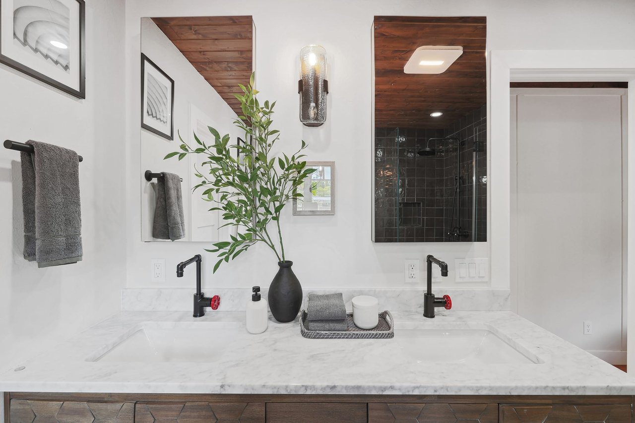 221 Redwood Drive