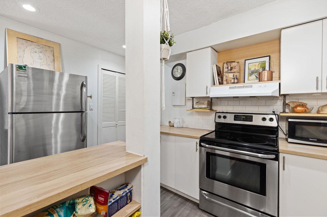 K104-1400 Alta Lake Rd