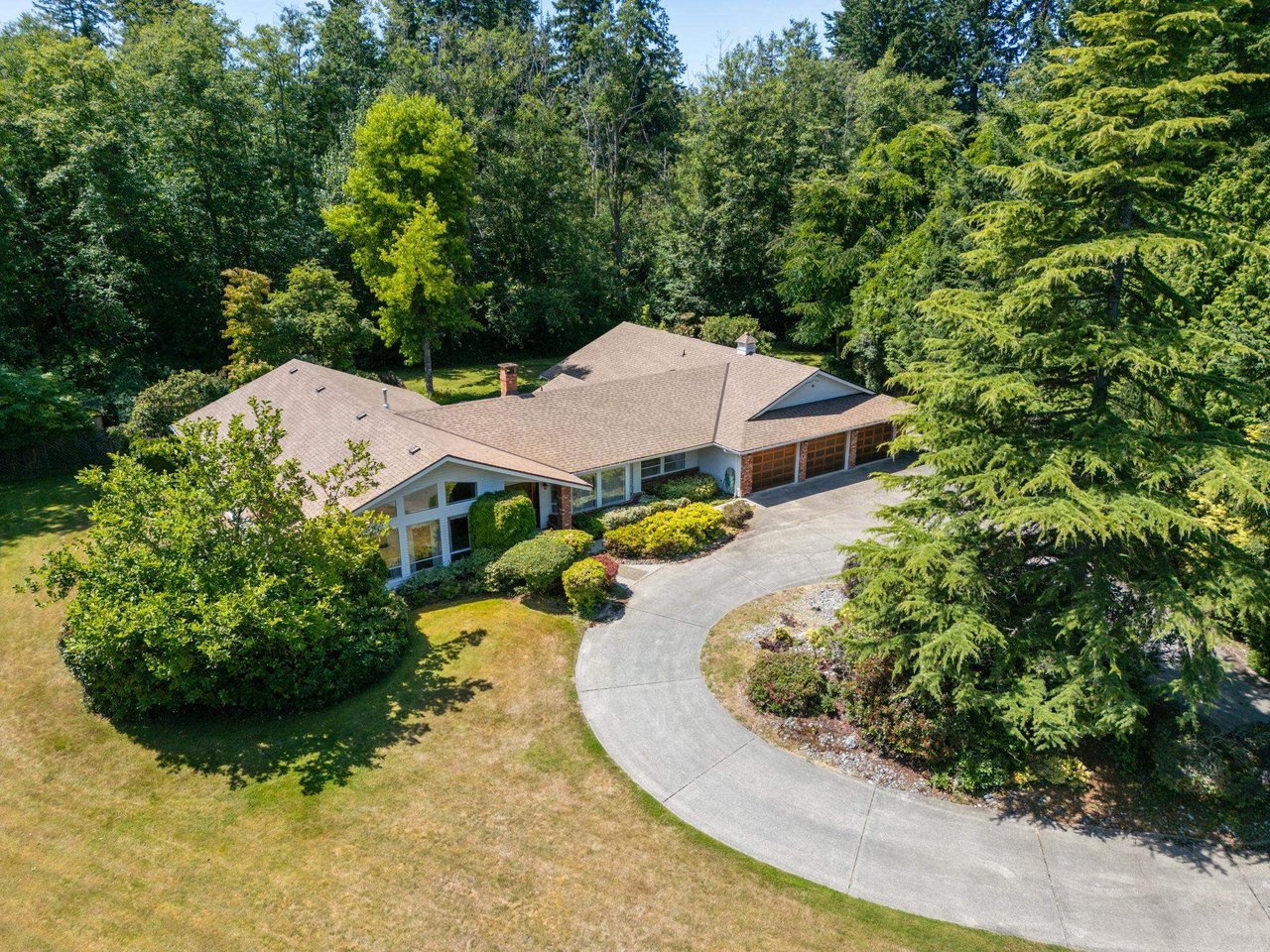 14324 25 Ave