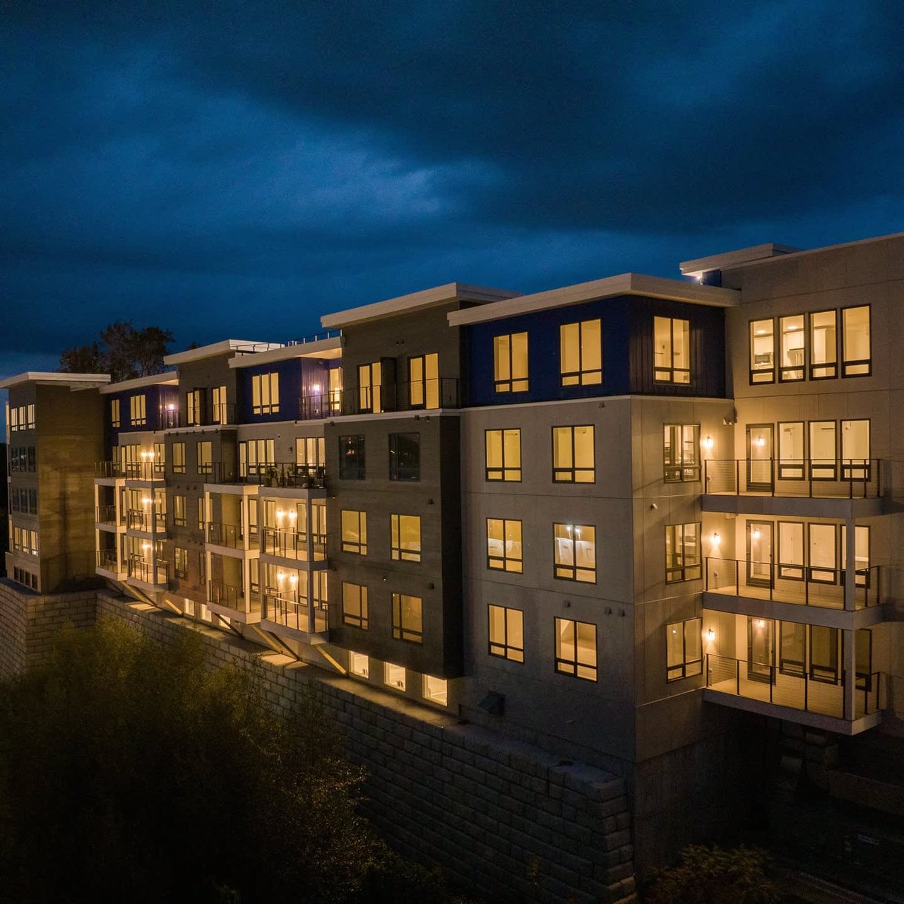 218 Washington Ave Condos