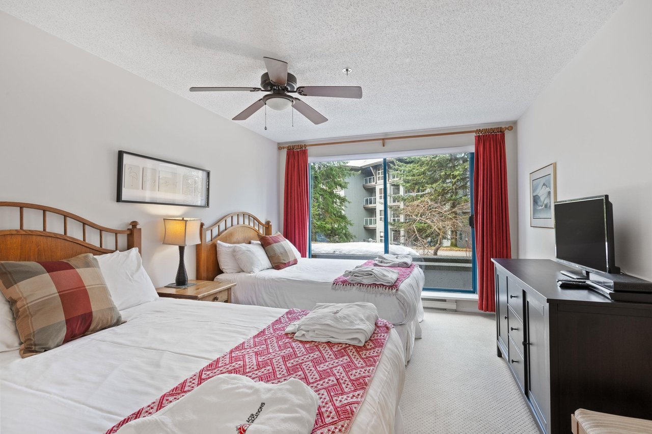 110-4905 Spearhead Place, Whistler