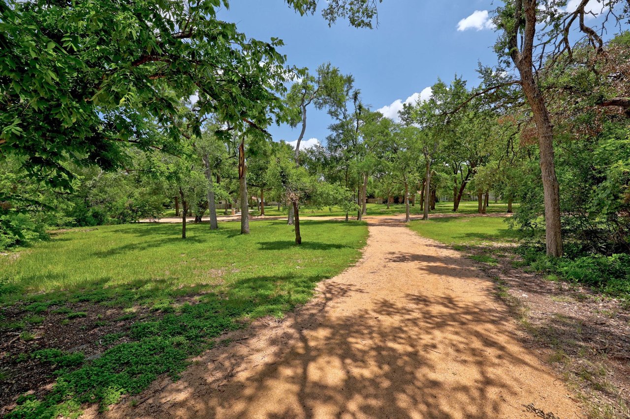 11903 Bobcat Trl, Austin, Texas 78750