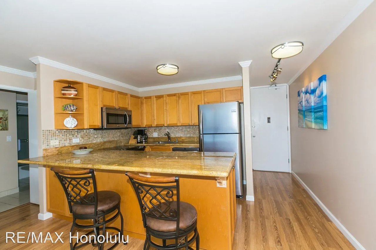 411 Hobron Ln Unit 3206