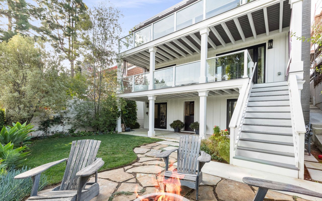 700 Poppy Ave