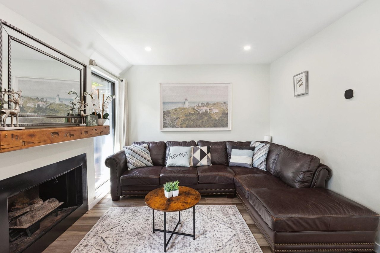 17-225 W 14th St
