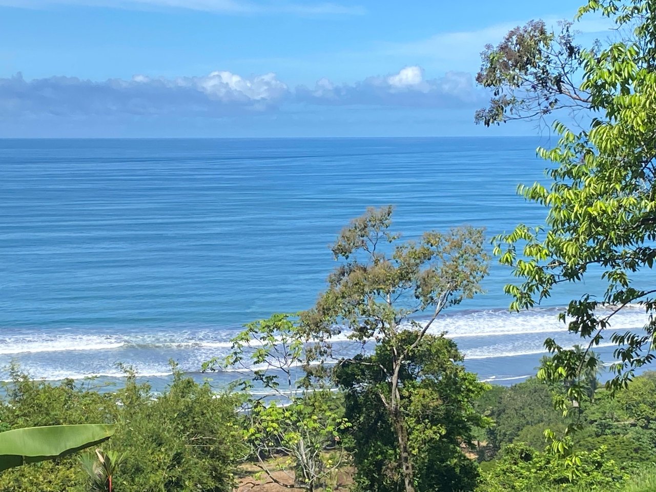 Ayacucho - Outstanding ocean view lot within walking distance to the beach! 