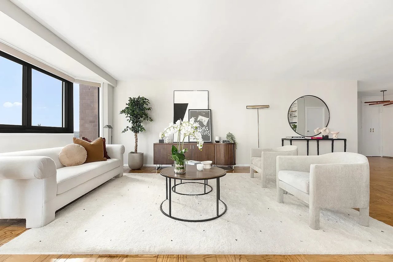 1725 York Avenue, Unit 14B