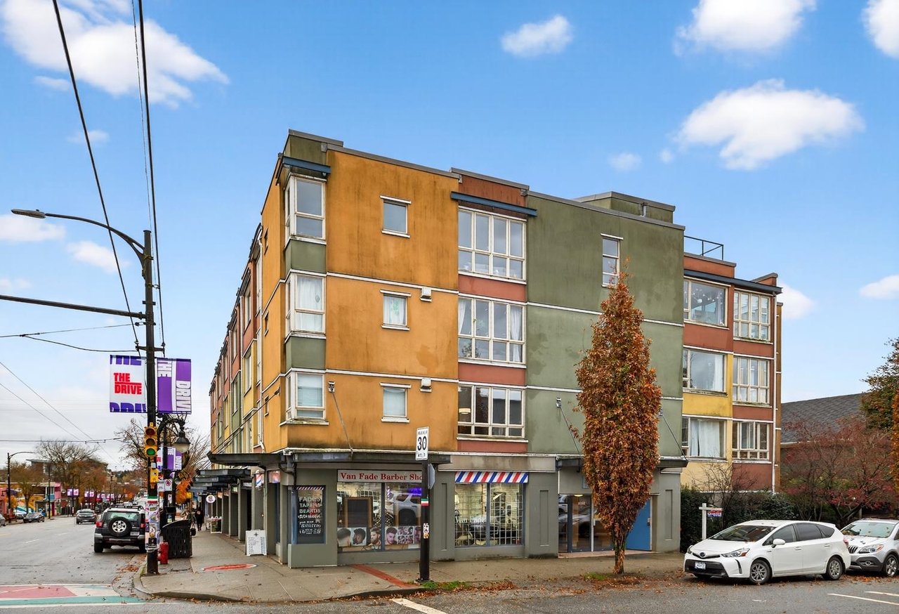 308-1688 E 4th Ave