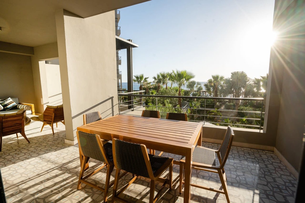 The Cape Residences 612 Thompson Beach Front Resort 612, Cabo Corridor