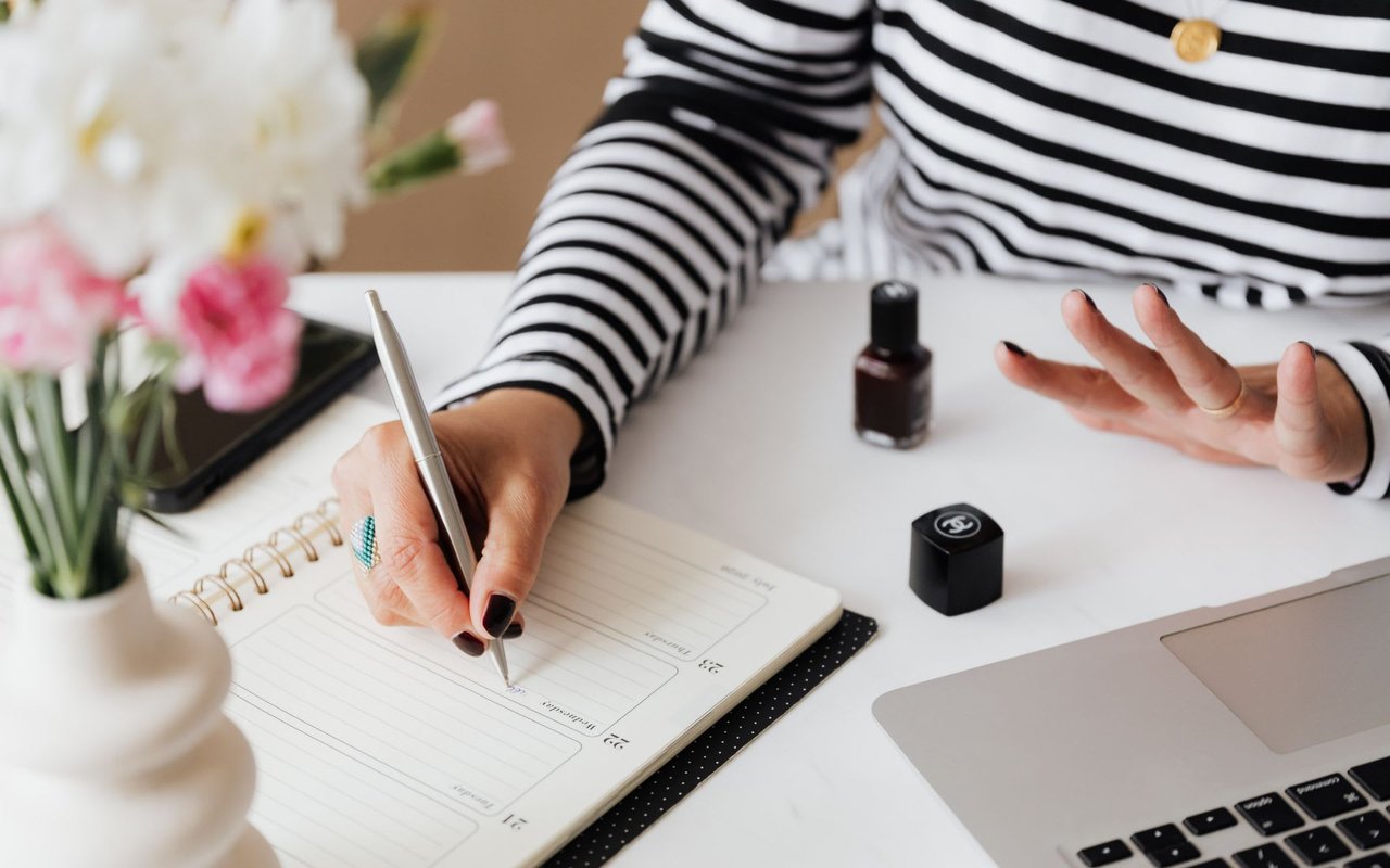 The Pam & Toni Team Recognized as MOMpreneurs in the Modern Boca Mom's Blog 
