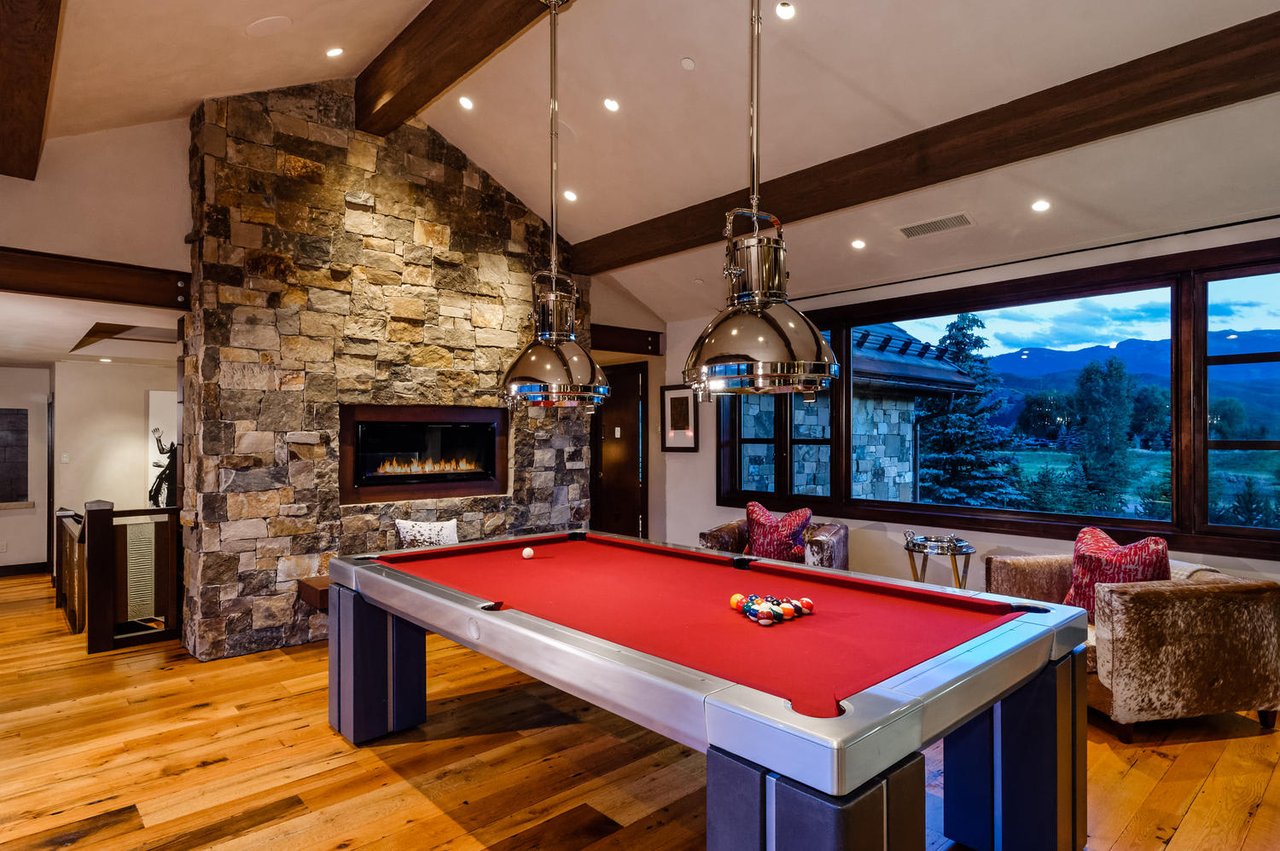 Ultimate in Style and Convenience in Aspen 