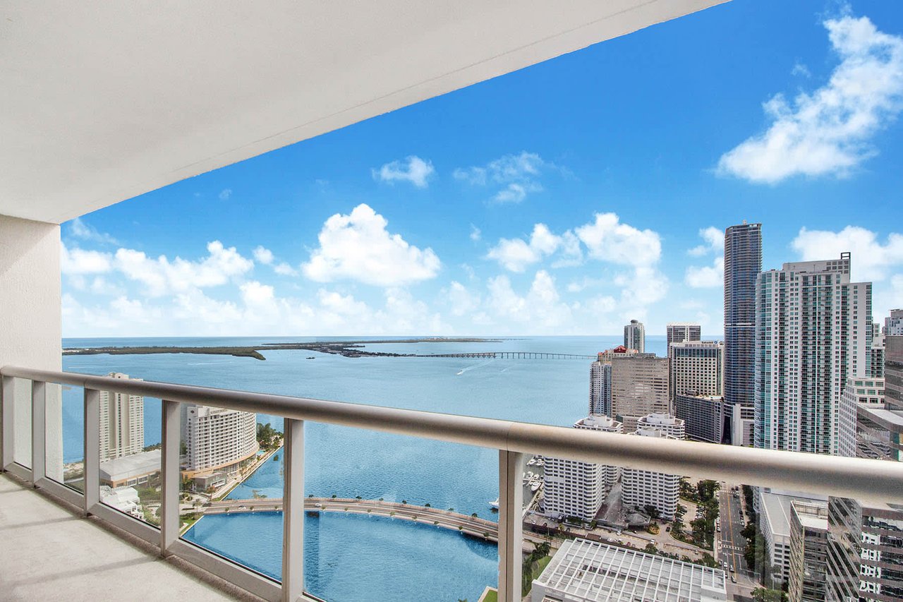 Brickell Living Above it All