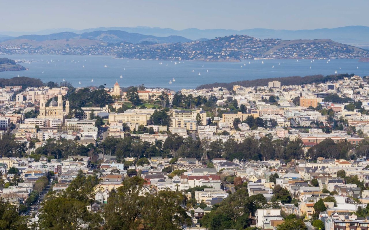 Alamo Square