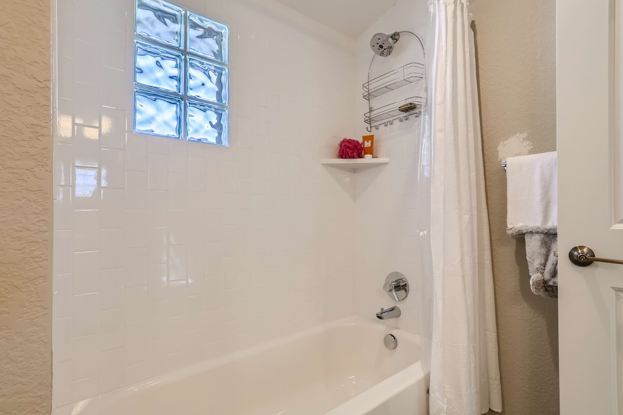 BERKELEY HAVEN | 4155 ZENOBIA ST