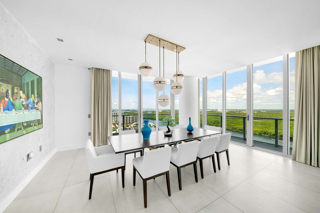 330 Sunny Isles Blvd, Unit 5TS01