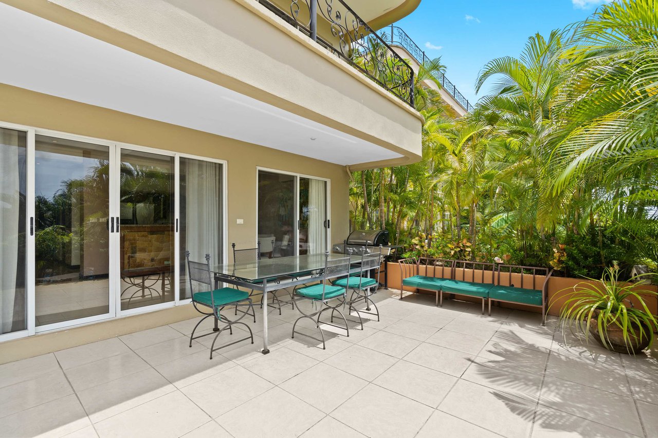 Maison Blanche | Exquisite condo in the exclusive gated community of Altos de Flamingo