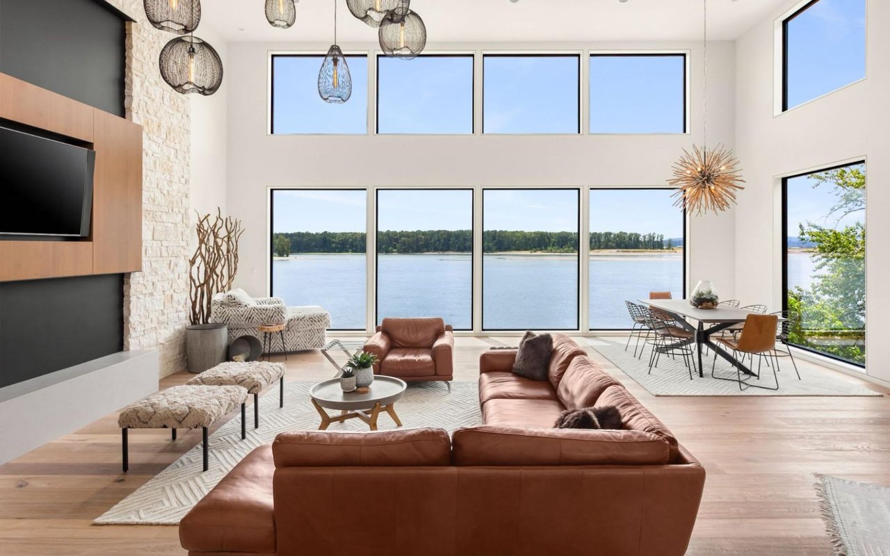 Here’s How to Tell What That Luxury Lakefront Property is Really Worth