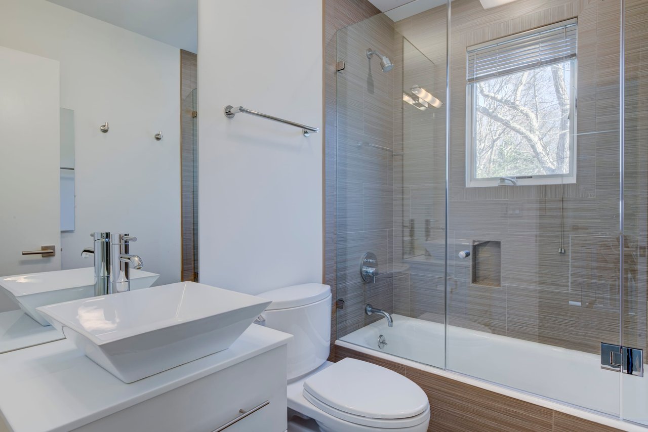 East Hampton Modern