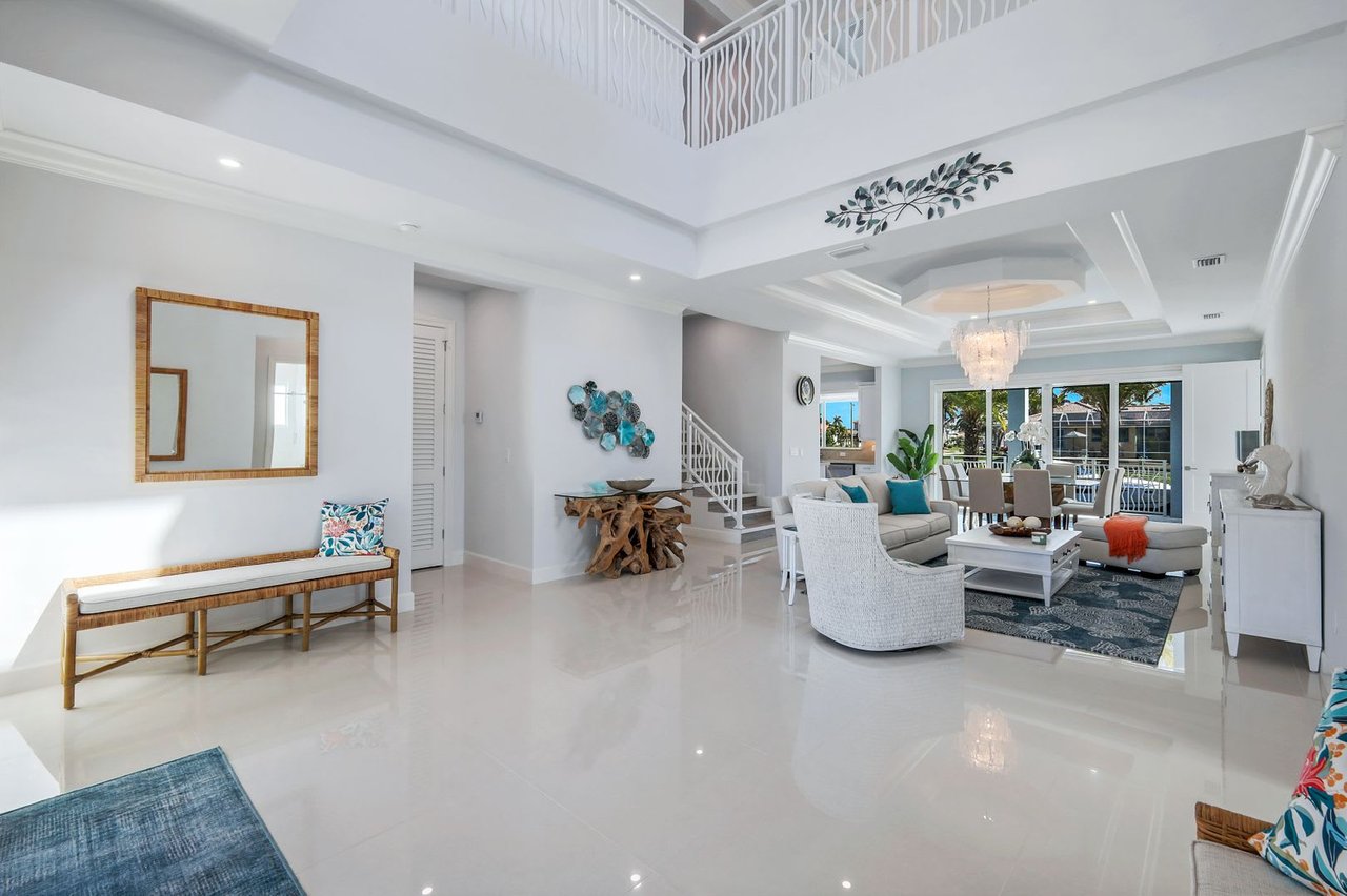 31 Manor Terrace, Marco Island