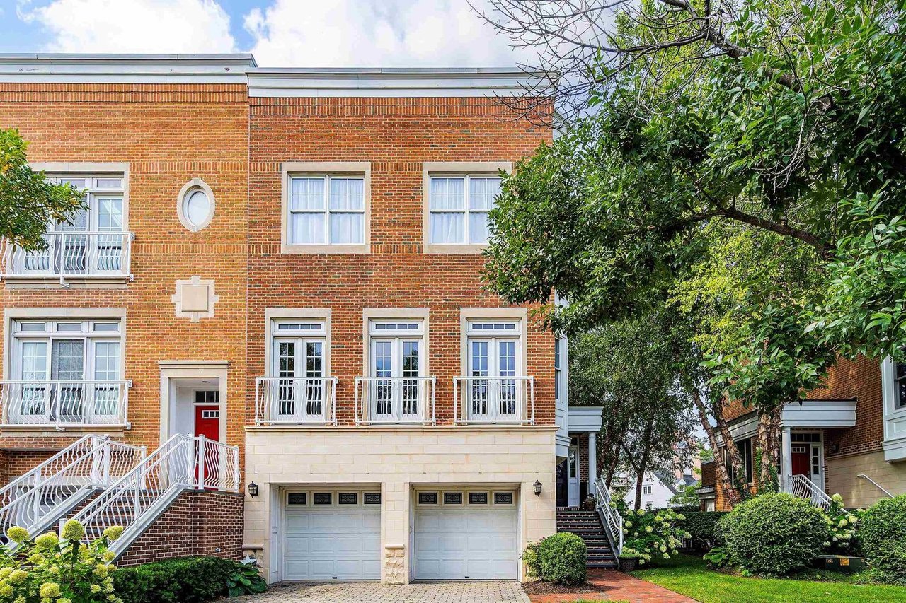 35 Intrepid Pl, Unit 35