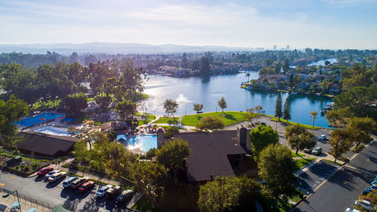 Lake Forest Community