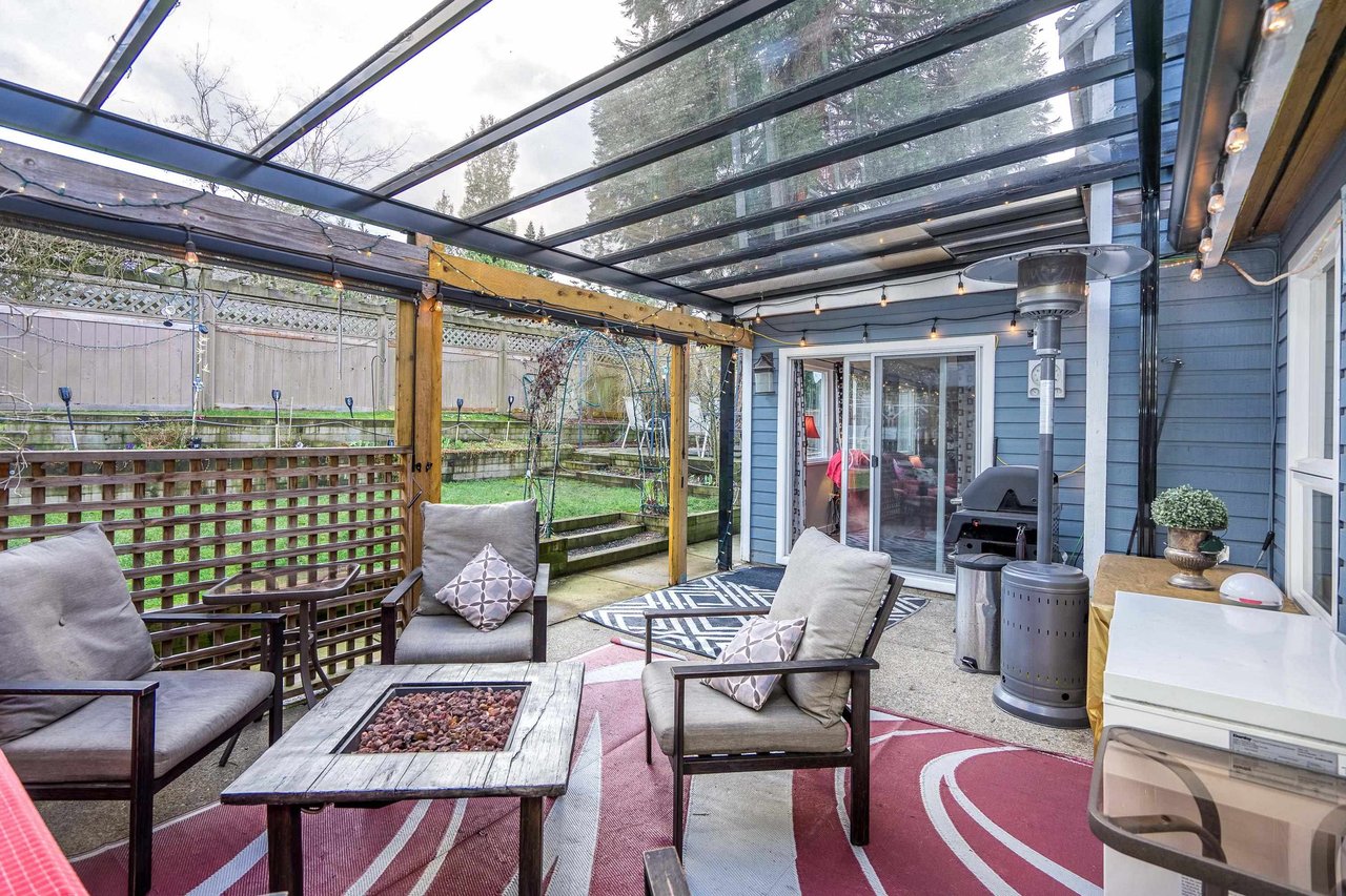 11044 Southridge Rd