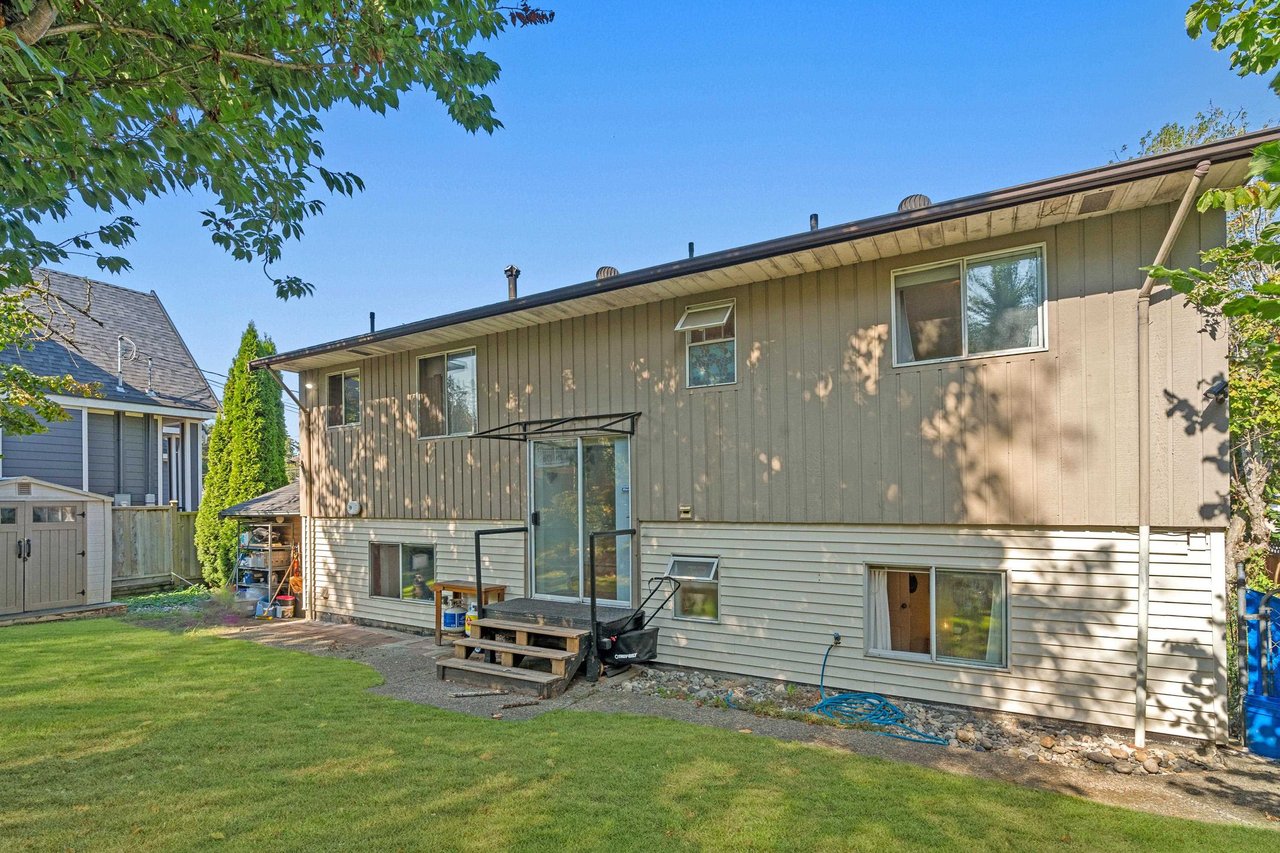 13398 112 Ave