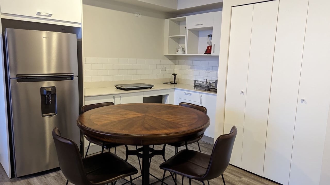 Furnished High Rise Condo, Sabana and Rohrmoser, San Jose
