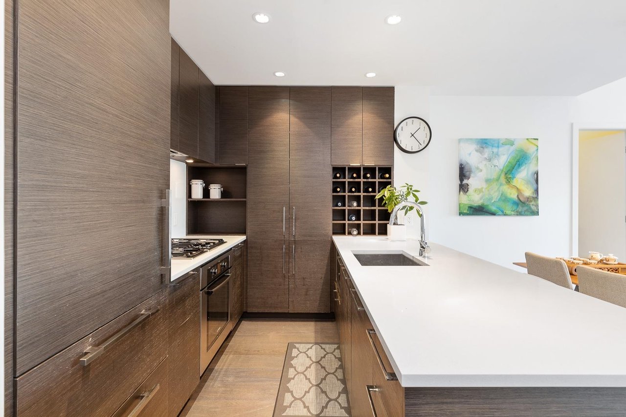 721-5955 Birney Ave