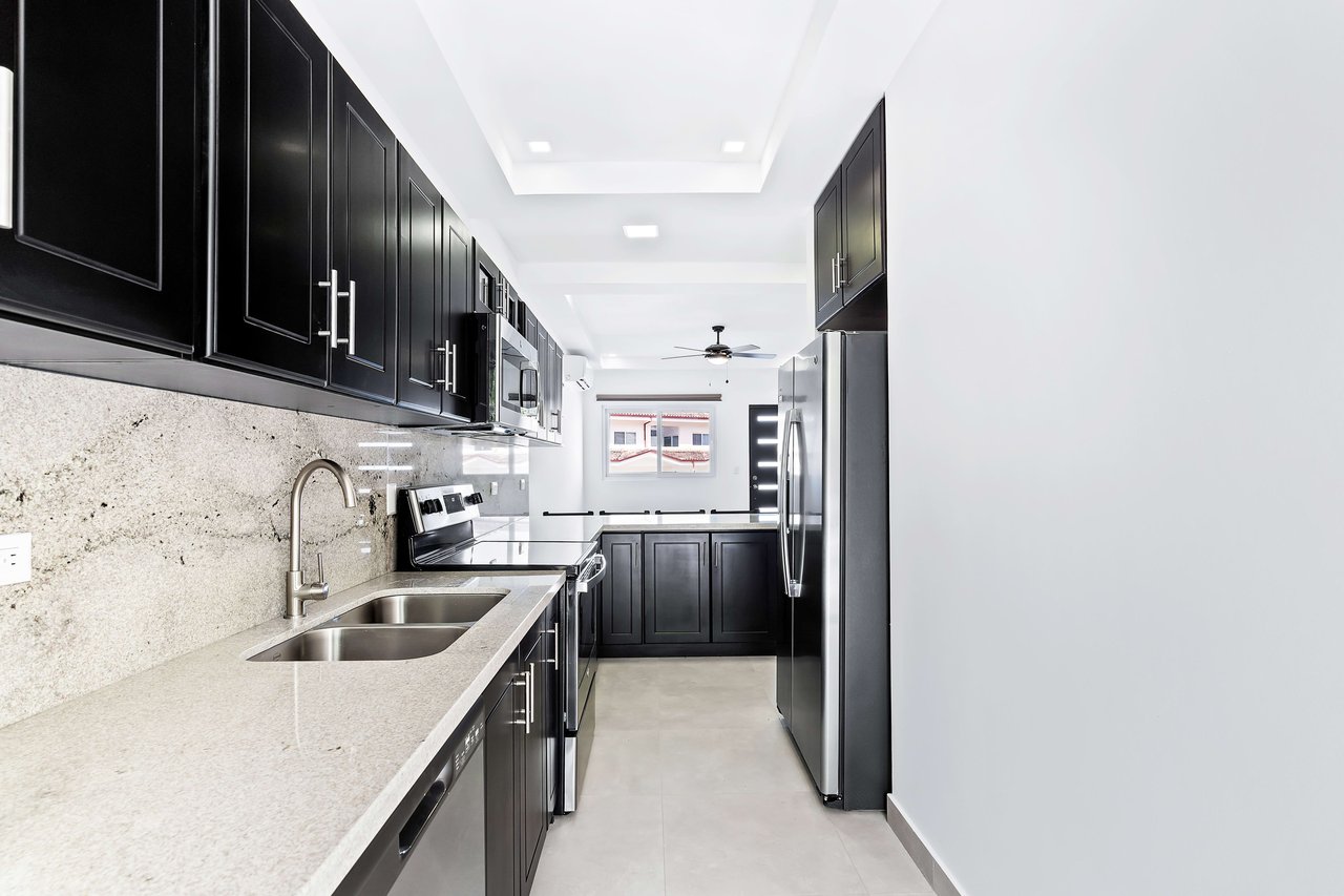 Jacarandas #24 | Luxurious New Townhome in Serene Setting Near Tamarindo