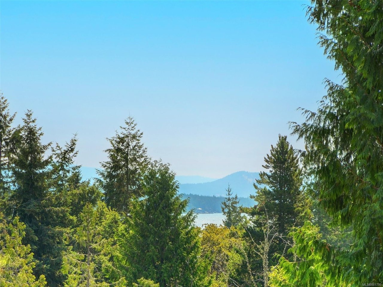 4271 Cherry Point Close