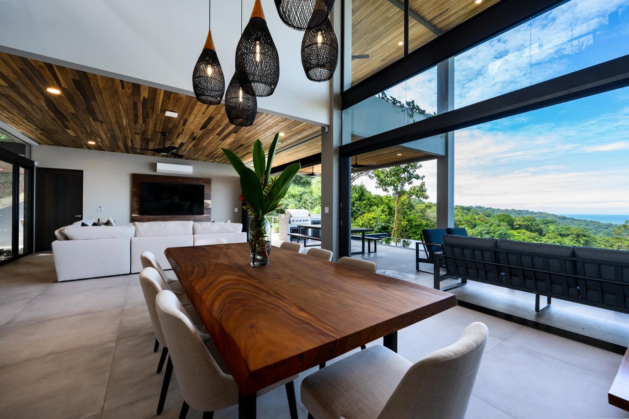 Secluded Tropical Modern Estate, Dominical, Puntarenas